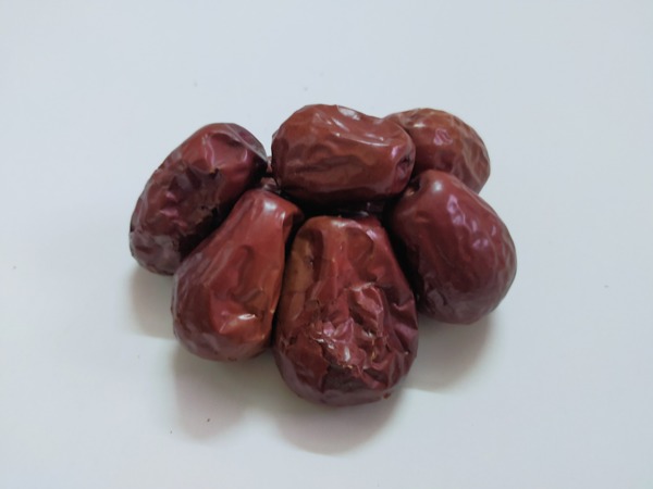 Táo tàu | Đại táo | Táo đen | Địa chỉ bán táo tàu ngâm rượu trị bệnh